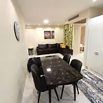 Elysium By Azad Homes מלון