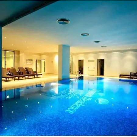 Elysium By Azad Homes Otel