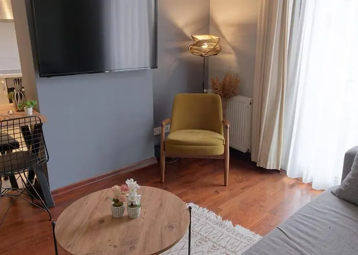 Hotel Elysium By Azad Homes *