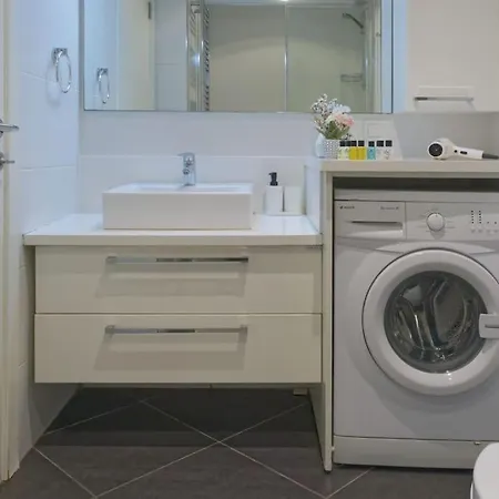 Elysium By Azad Homes Hotel *