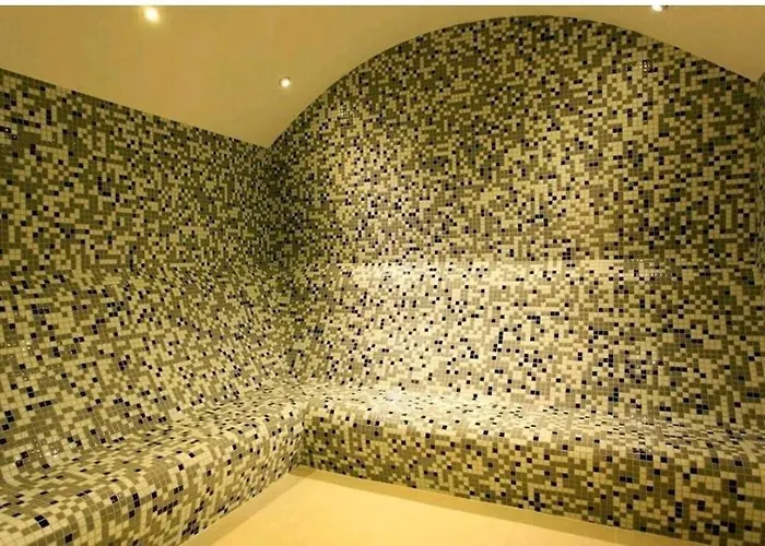 Elysium By Azad Homes Hotel